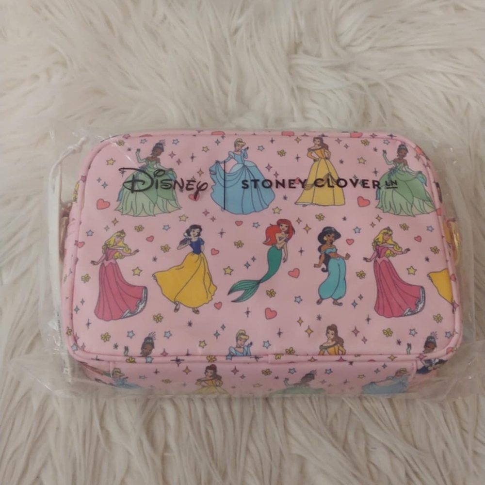 💖FIRM! NWT STONEY CLOVER DISNEY PRINCESS NEVER STOP DREAMING CAMERA BAG CROSSBO